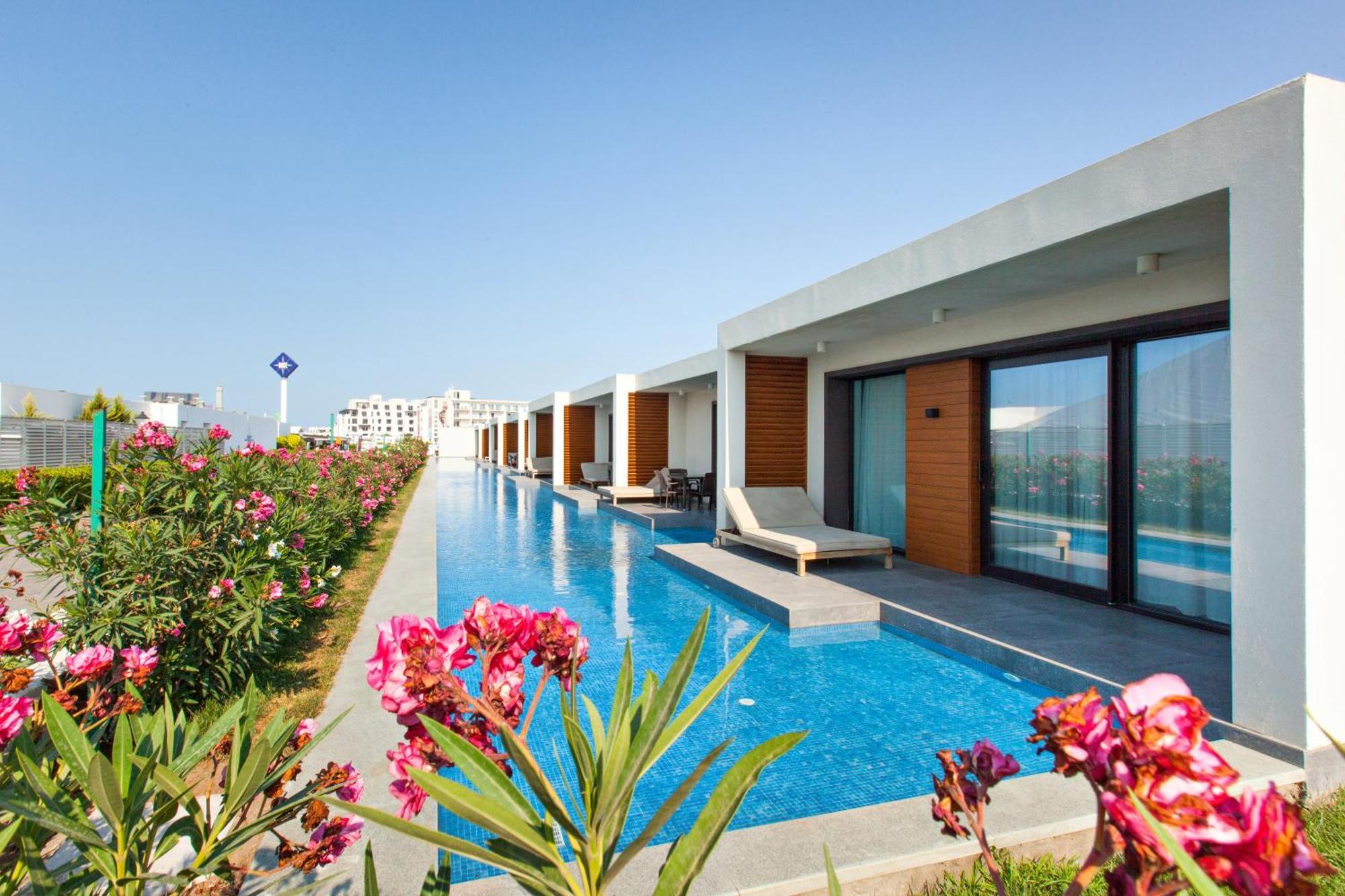 Sea Breeze Resort Nardaran Exterior photo
